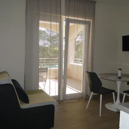 Aurea 4 By Interhome Primosten