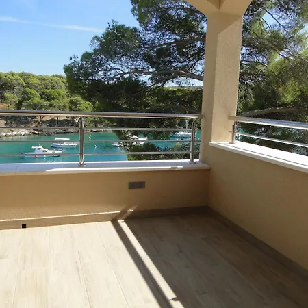 Aurea 4 By Interhome Daire