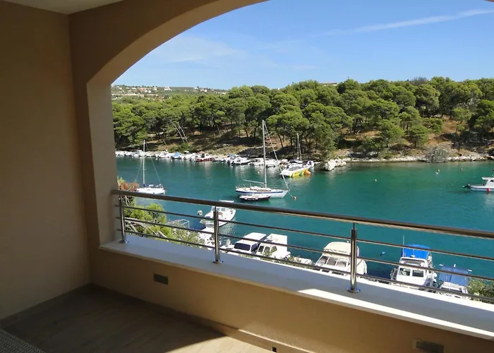 Apartment Aurea 4 By Interhome *