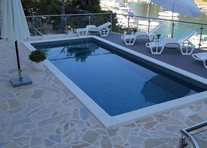 Apartment Aurea 4 By Interhome Primosten